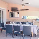 La Chiappa Bord De Avec Piscine Chauffee Et Jacuzzi Villa
