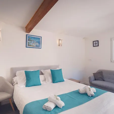 La Chiappa Bord De Avec Piscine Chauffee Et Jacuzzi Willa *