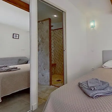 Villa La Chiappa Bord De Avec Piscine Chauffee Et Jacuzzi