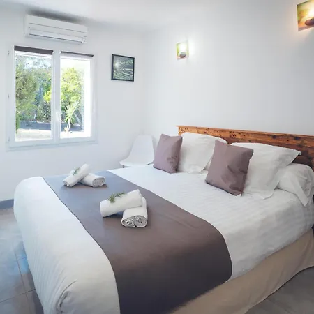 Вилла La Chiappa Bord De Avec Piscine Chauffee Et Jacuzzi *