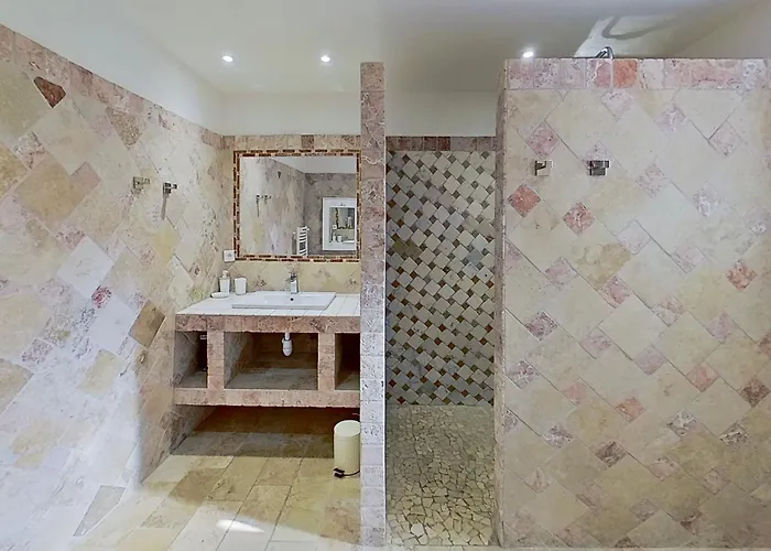 Villa La Chiappa Bord De Avec Piscine Chauffee Et Jacuzzi Porto-Vecchio (Corsica)