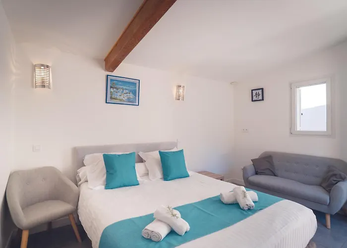 La Chiappa Bord De Avec Piscine Chauffee Et Jacuzzi Вилла *